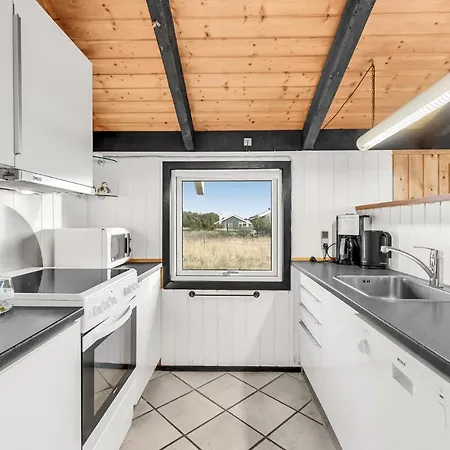 Julianevej Hvide Sande Ix *